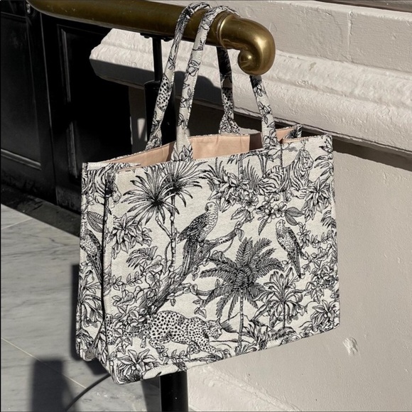 LAST 1️⃣—NWT H&M Big Tote Dior Style Bag - Picture 15 of 16